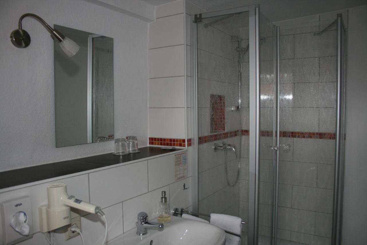 Pension-Ristorante Ventura Ehemals Reinhards Pension Hornburg  Kamer foto